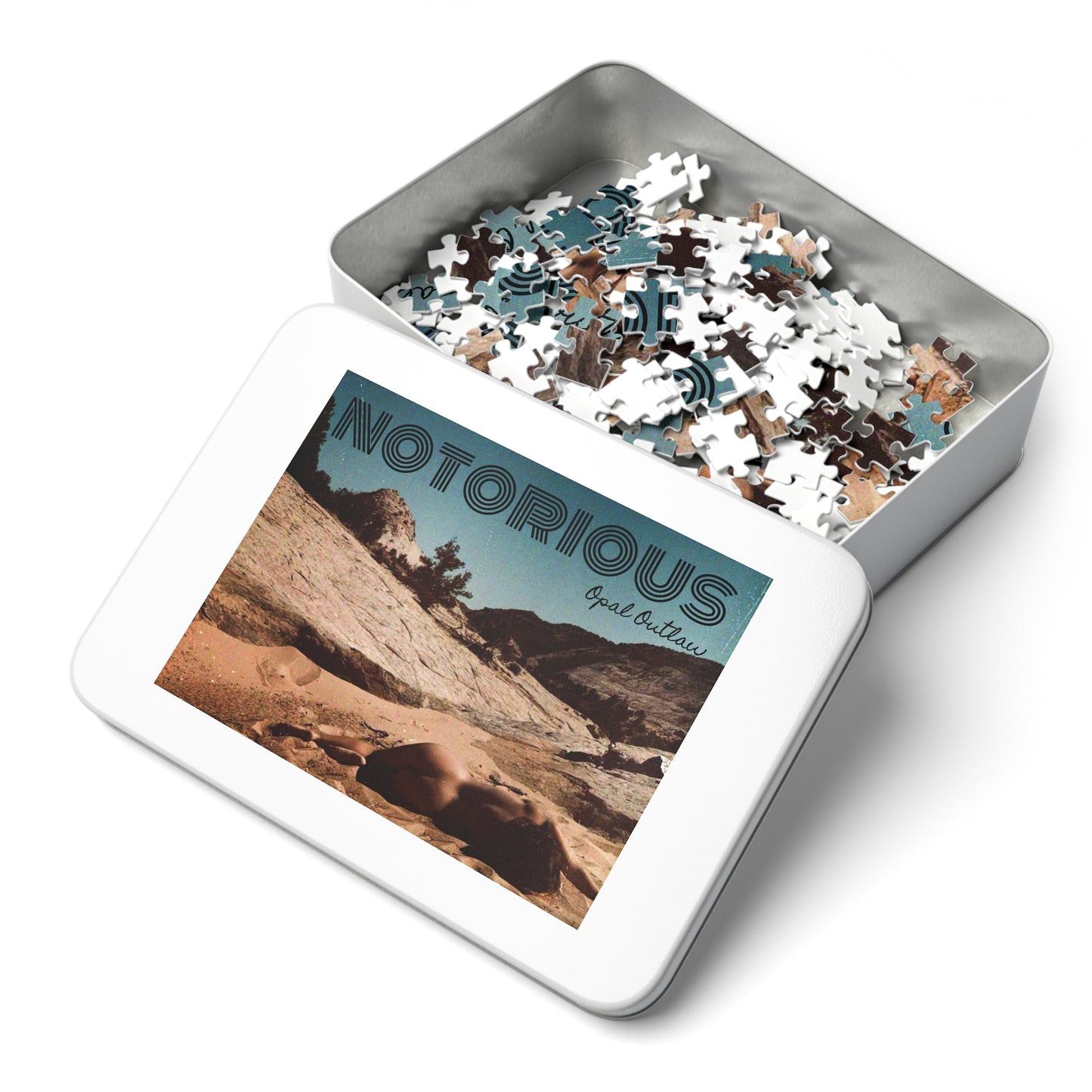 Outlaw Puzzle with Tin